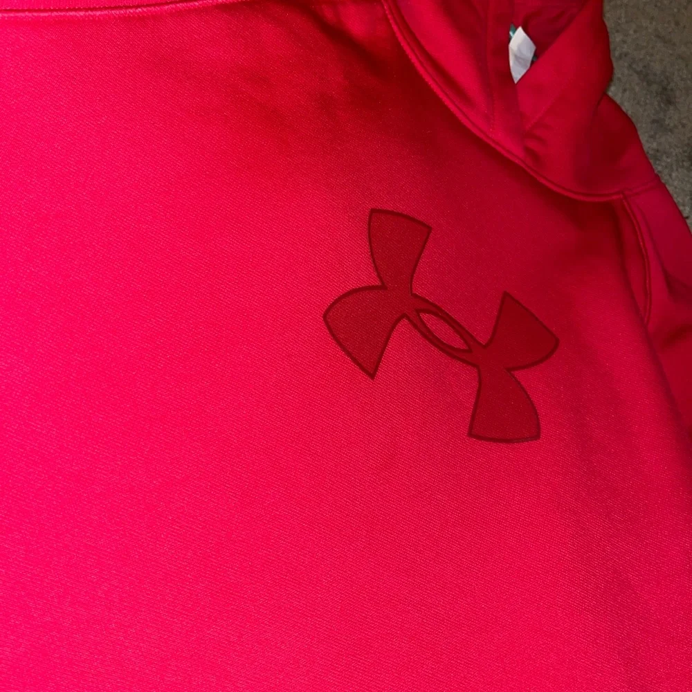 Pink hoodie - Picture 2 of 3